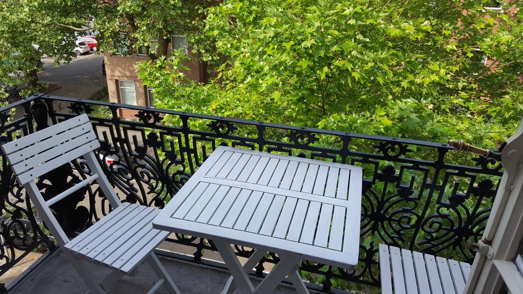 City Lodge Stay A While ズヴォレ エクステリア 写真
